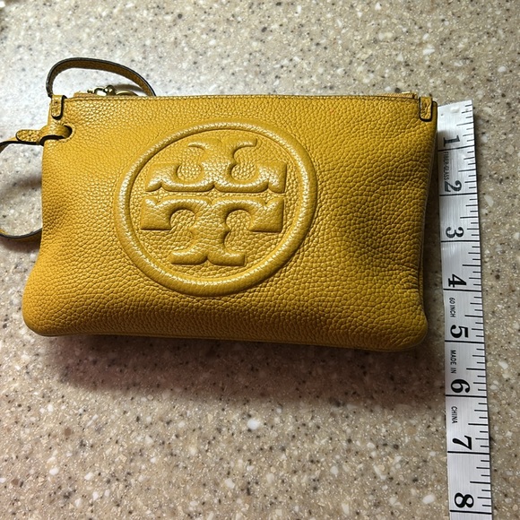 Tory Burch Yellow Leather Wristlet Pouch Clutch Handbag Purse